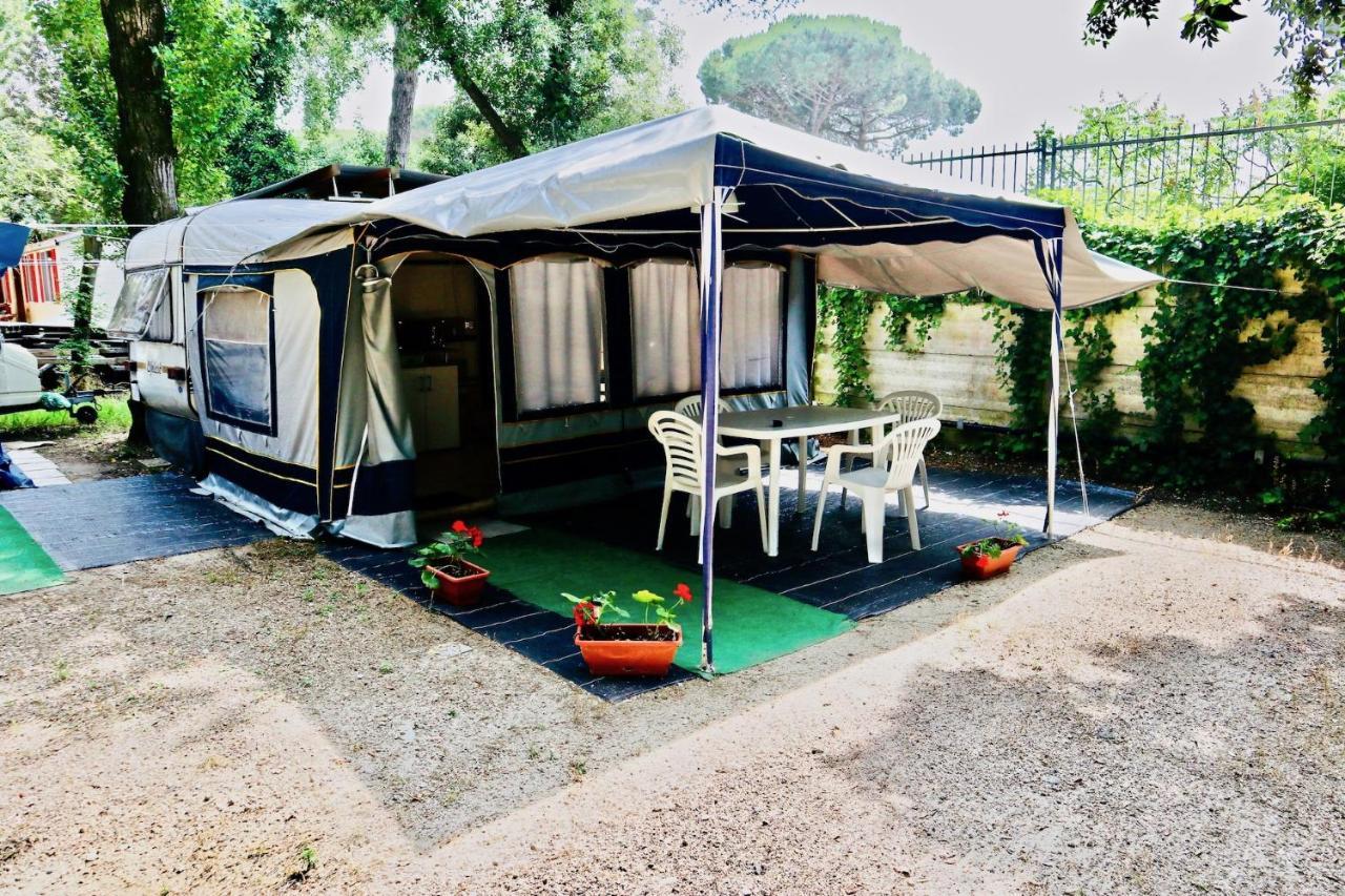 Olaszelmeny Beach Caravans Lignano Sabbiadoro Exterior foto