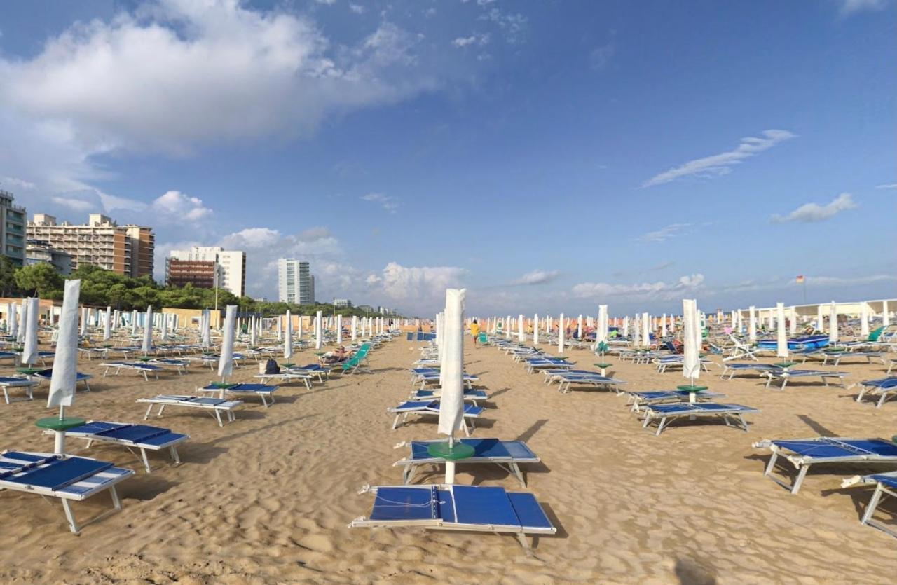 Olaszelmeny Beach Caravans Lignano Sabbiadoro Exterior foto